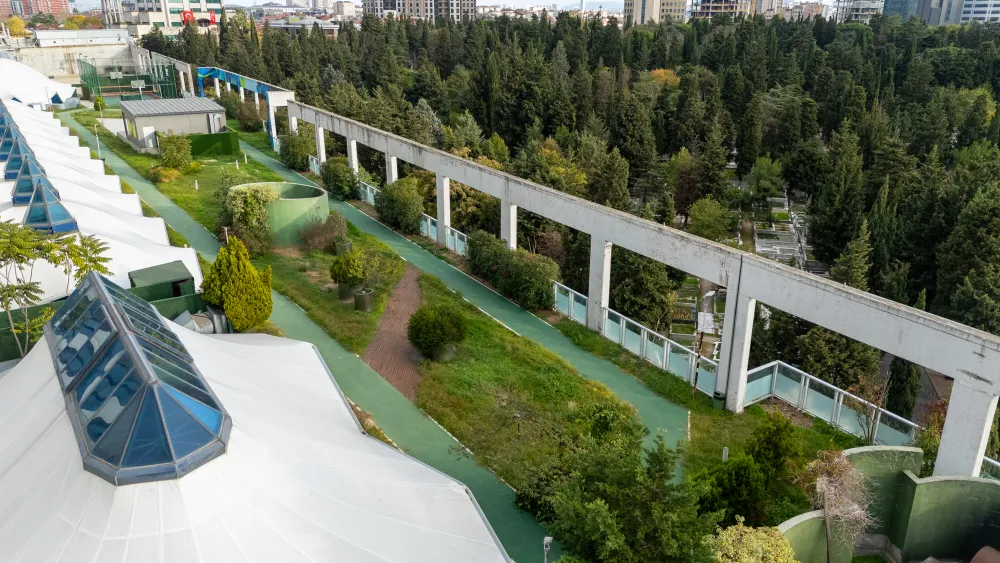 BE Health Universe açık hava spor bahçesi